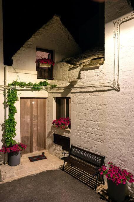 Il Trullo Moore อัลเบโรเบลโล ภายนอก รูปภาพ